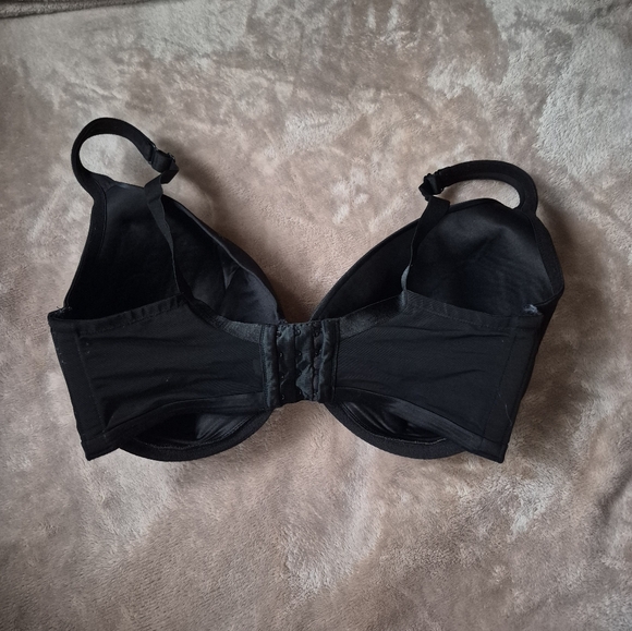 Cacique Intimates Black Women's Bra Size 38F Underwired Padded - Picture 5 of 13